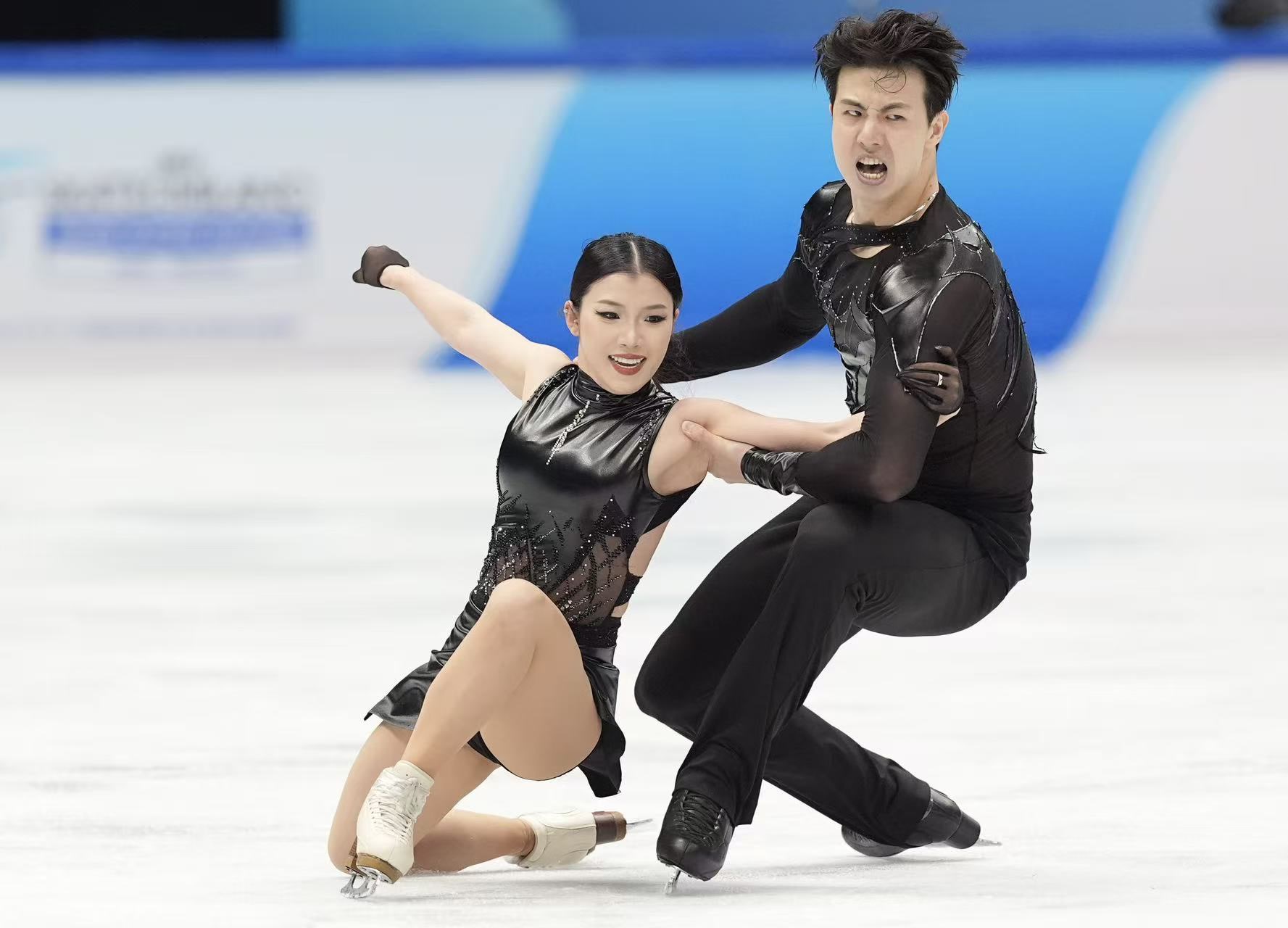 女单第四名, 随着老将复, 佼者