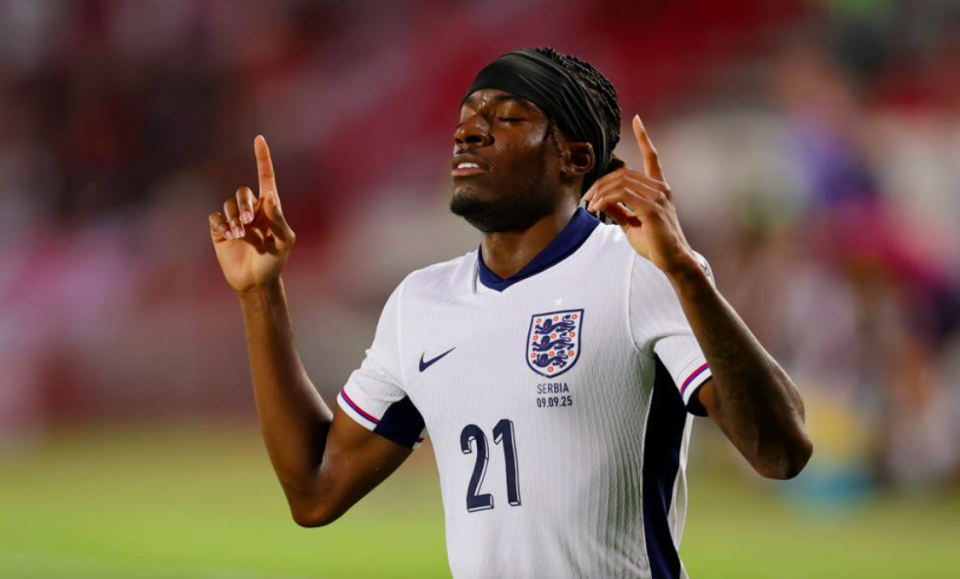 攻双响, 场战胜拉脱 攻双响, 场战胜拉脱